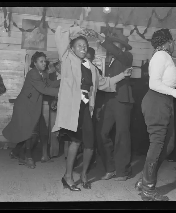 Jitterbug-dans i ein juke joint i Clarksdale i Mississippi-deltaet, 1939.